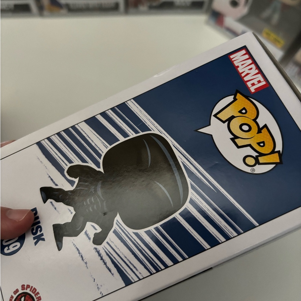 Funko Pop Marvel Beyond Amazing collection Dusk #1109 - Picture 9 of 10